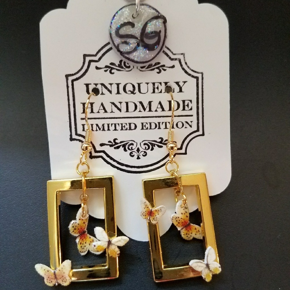 New earrings with smaller butterflies